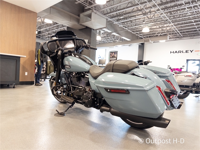 2024 HARLEY DAVIDSON FLHX at Outpost Harley-Davidson