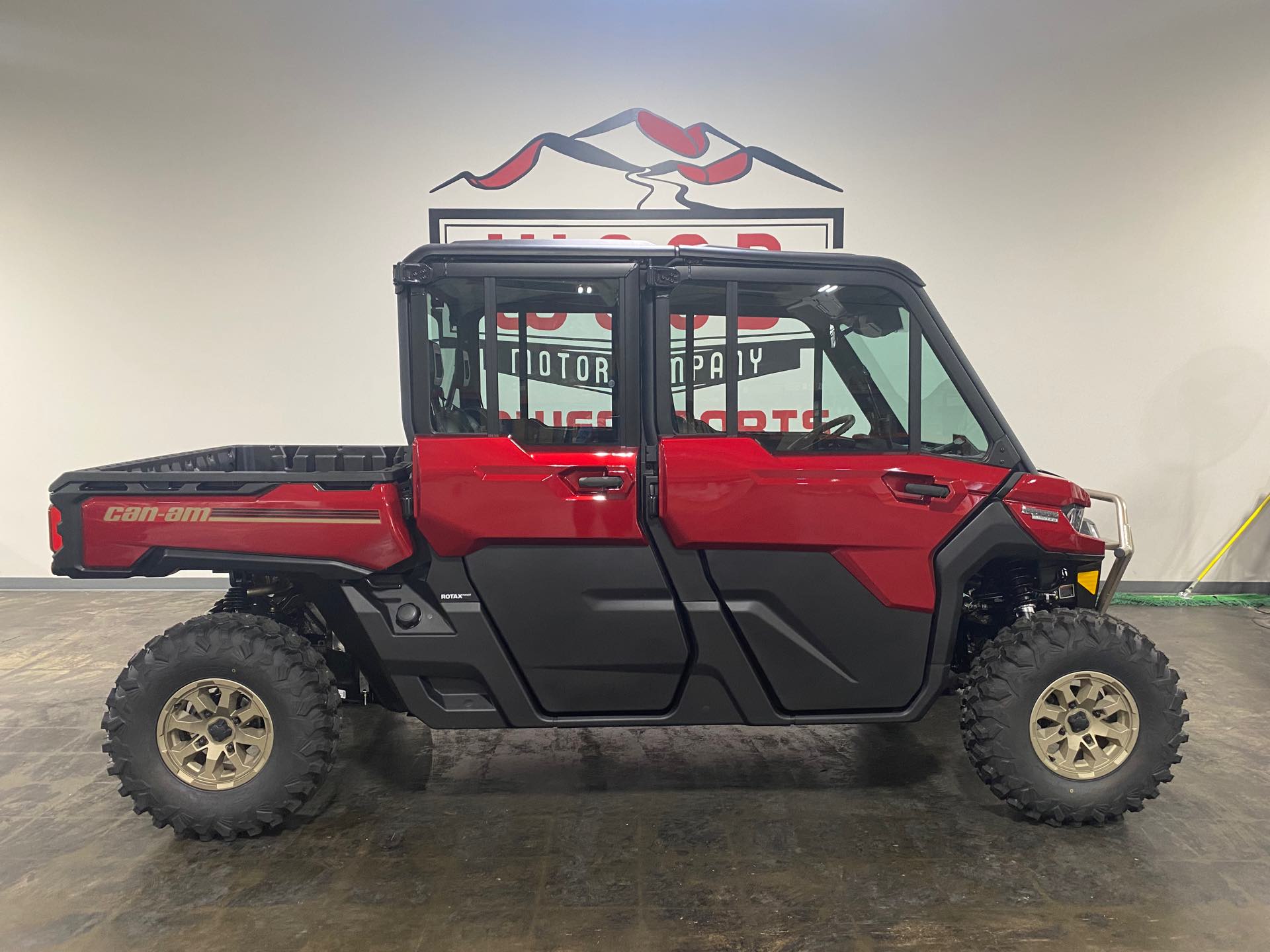 2024 Can-Am 6MRB at Wood Powersports Harrison