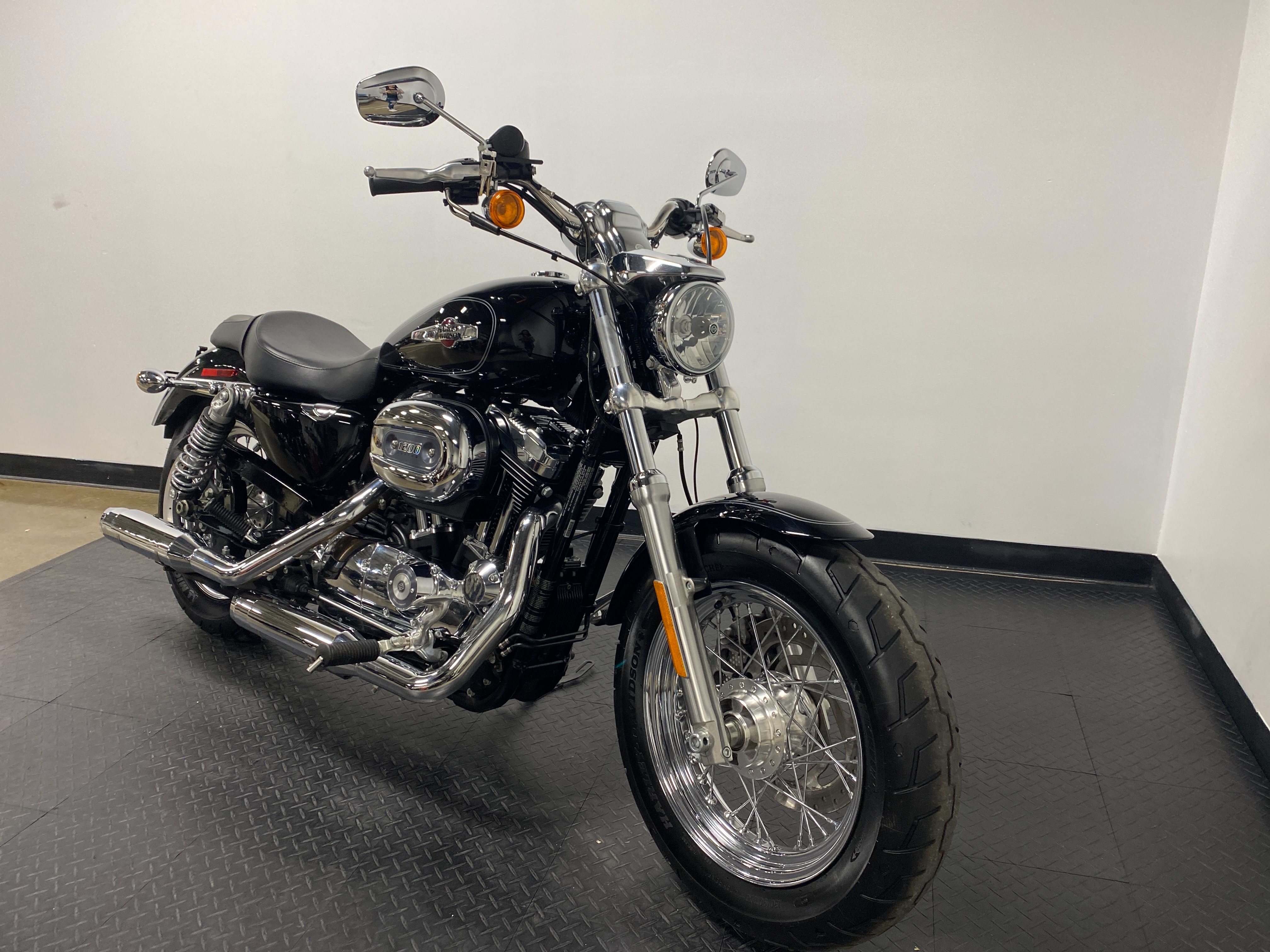 2017 Harley-Davidson Sportster 1200 Custom at Cannonball Harley-Davidson