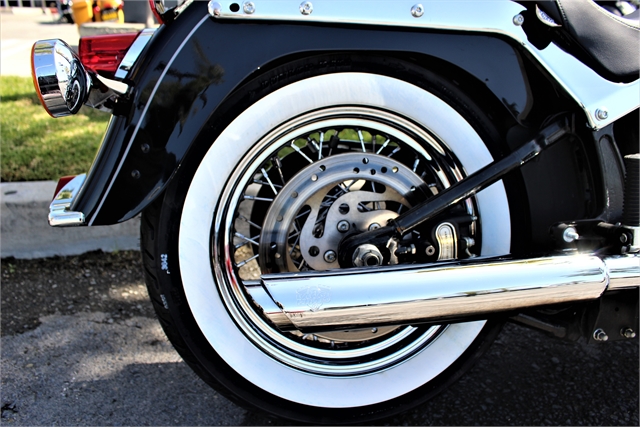 2015 Harley-Davidson Softail Heritage Softail Classic at Quaid Harley-Davidson, Loma Linda, CA 92354