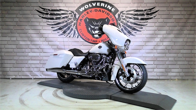 2022 Harley-Davidson Street Glide Special at Wolverine Harley-Davidson