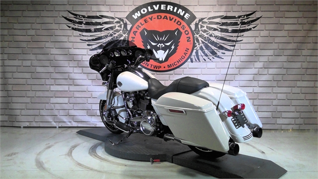 2022 Harley-Davidson Street Glide Special at Wolverine Harley-Davidson