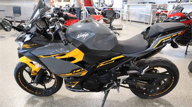 2018 Kawasaki Ninja 400 ABS at Motoprimo Motorsports