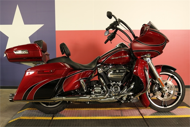 2019 Harley-Davidson Road Glide Base at Texas Harley