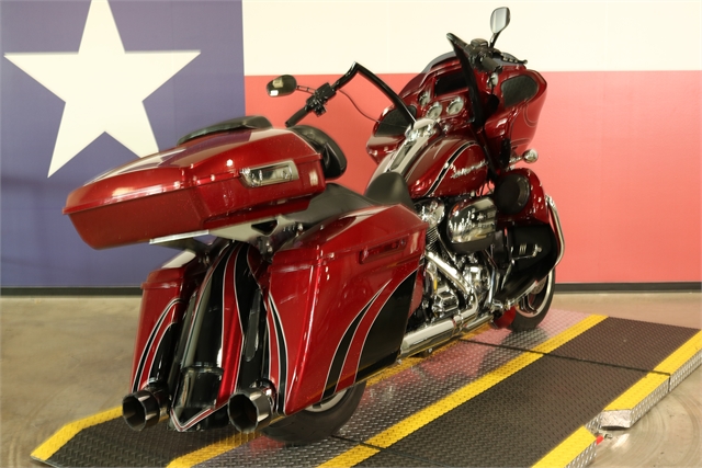 2019 Harley-Davidson Road Glide Base at Texas Harley