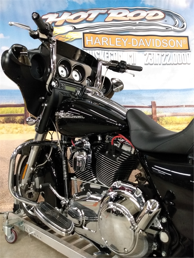 2009 Harley-Davidson Street Glide Base at Hot Rod Harley-Davidson