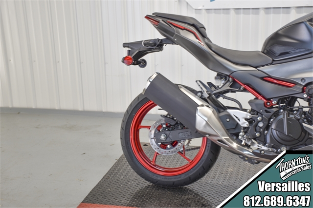 2024 Kawasaki Z500 SE ABS at Thornton's Motorcycle - Versailles, IN