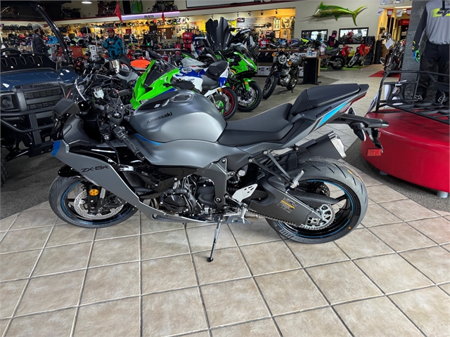 2025 Kawasaki Ninja ZX-6R Base at Dale's Fun Center, Victoria, TX 77904