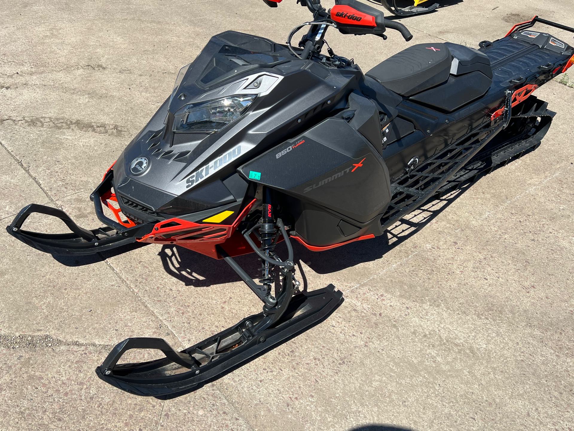 2022 Ski-Doo Summit X with Expert Package 850 E-TEC Turbo at Interlakes Sport Center