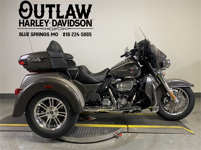 Tri Glide® Ultra  Motown Harley-Davidson®
