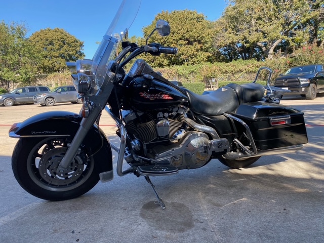 2004 Harley-Davidson Road King Base at Lucky Penny Cycles