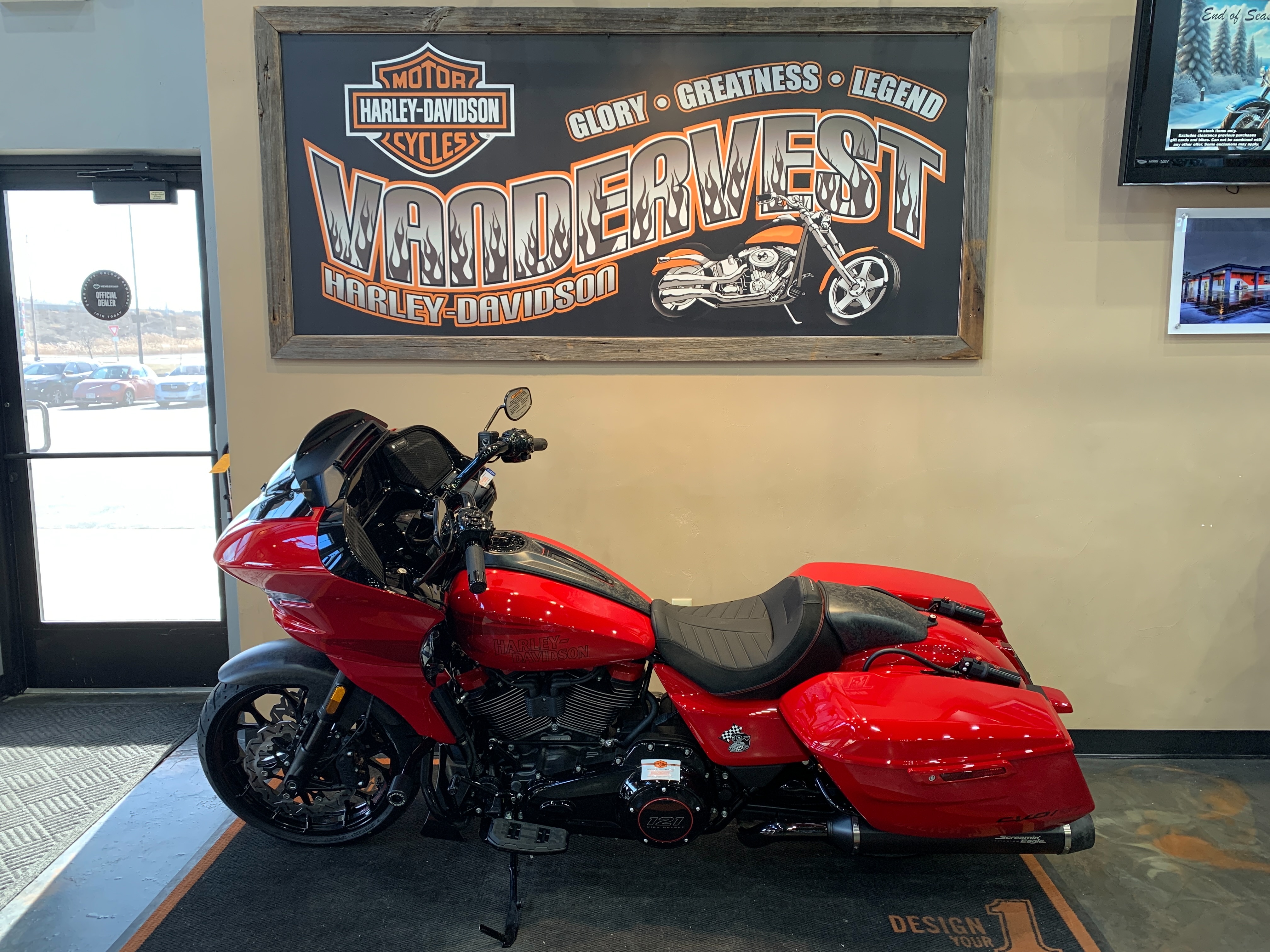 2025 Harley-Davidson Road Glide CVO ST at Vandervest Harley-Davidson, Green Bay, WI 54303