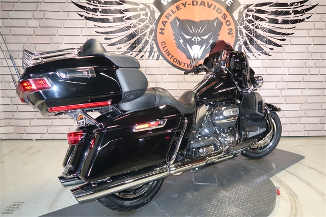 2019 Harley-Davidson Electra Glide Ultra Limited at Wolverine Harley-Davidson