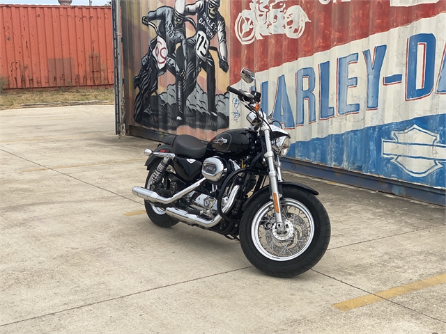 2017 Harley-Davidson Sportster 1200 Custom at Gruene Harley-Davidson