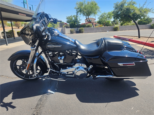 2021 Harley-Davidson Street Glide at Buddy Stubbs Arizona Harley-Davidson