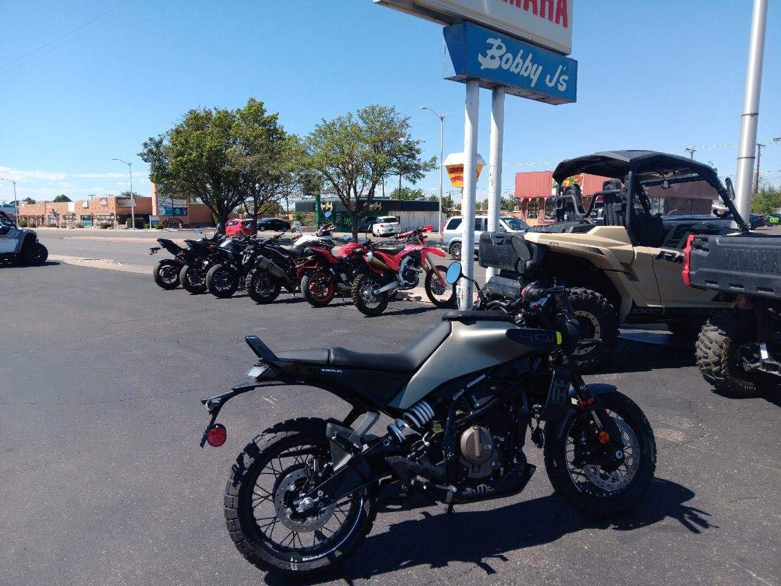 2024 Husqvarna Svartpilen 401 at Bobby J's Yamaha, Albuquerque, NM 87110