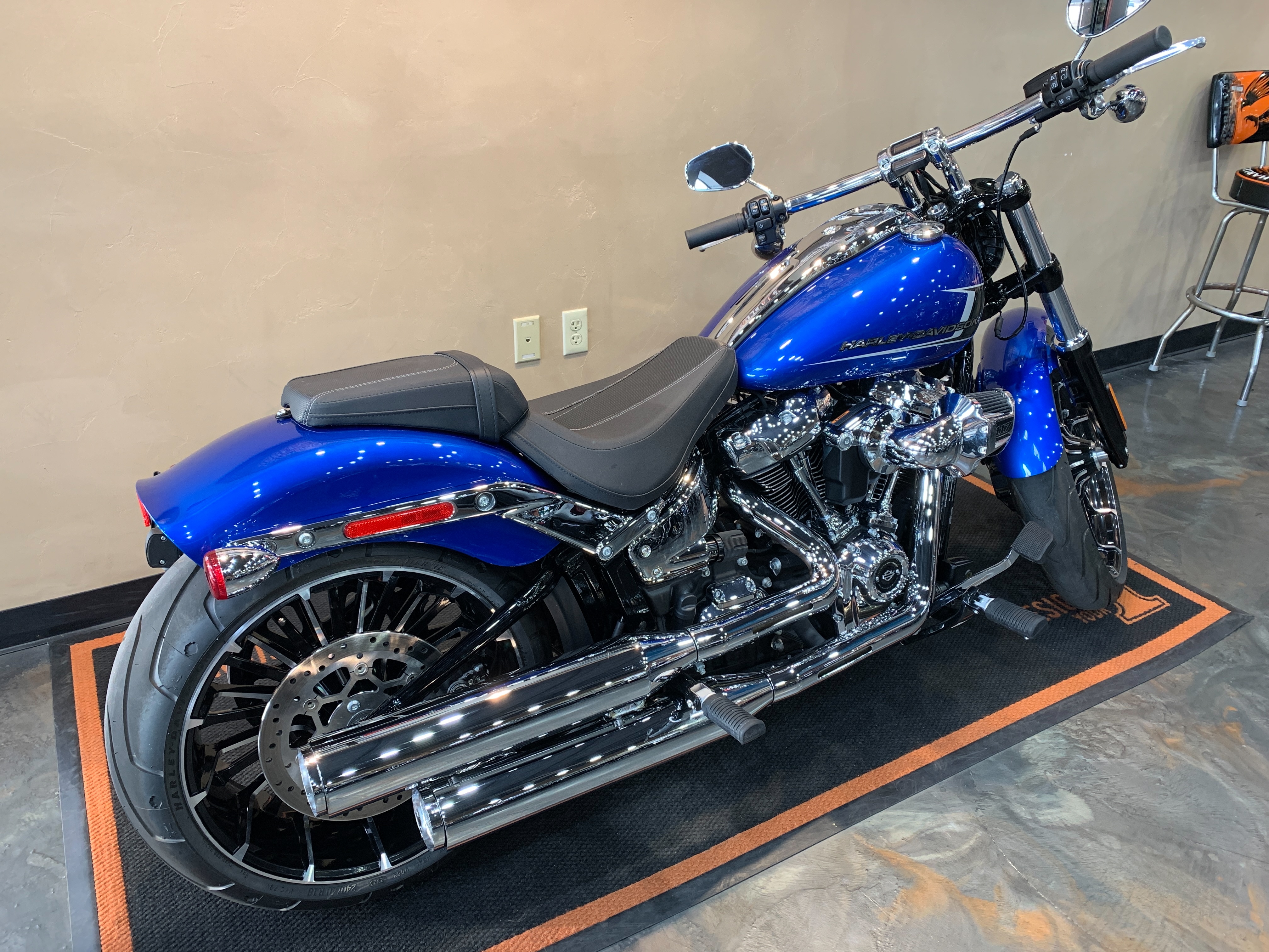 2024 Harley-Davidson Softail Breakout at Vandervest Harley-Davidson, Green Bay, WI 54303