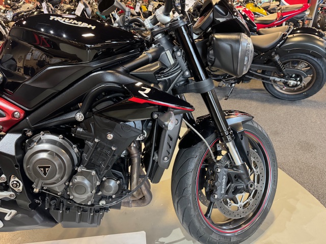 2018 Triumph Street Triple R at Martin Moto