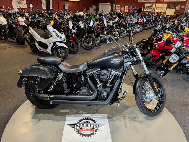 2017 Harley-Davidson Dyna Street Bob at Martin Moto