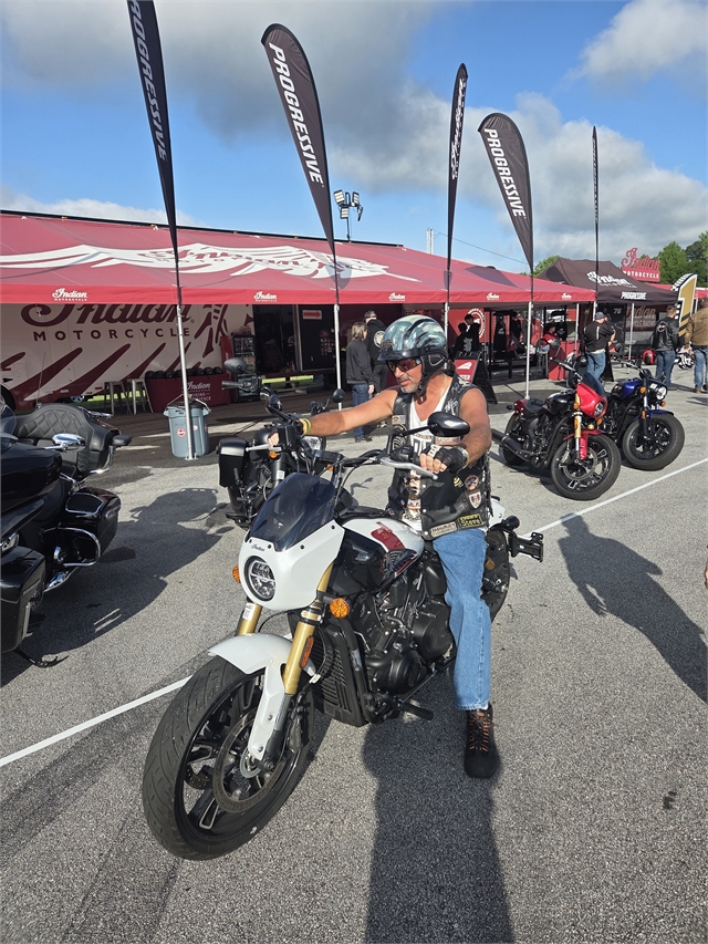 2025 May 1-5 Weekend at the Races Photo at Smoky Mountain HOG