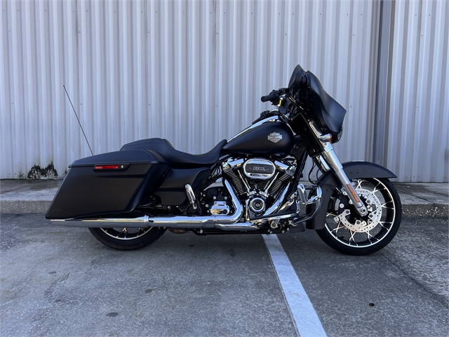 2022 Harley-Davidson Street Glide Special at Lumberjack Harley-Davidson