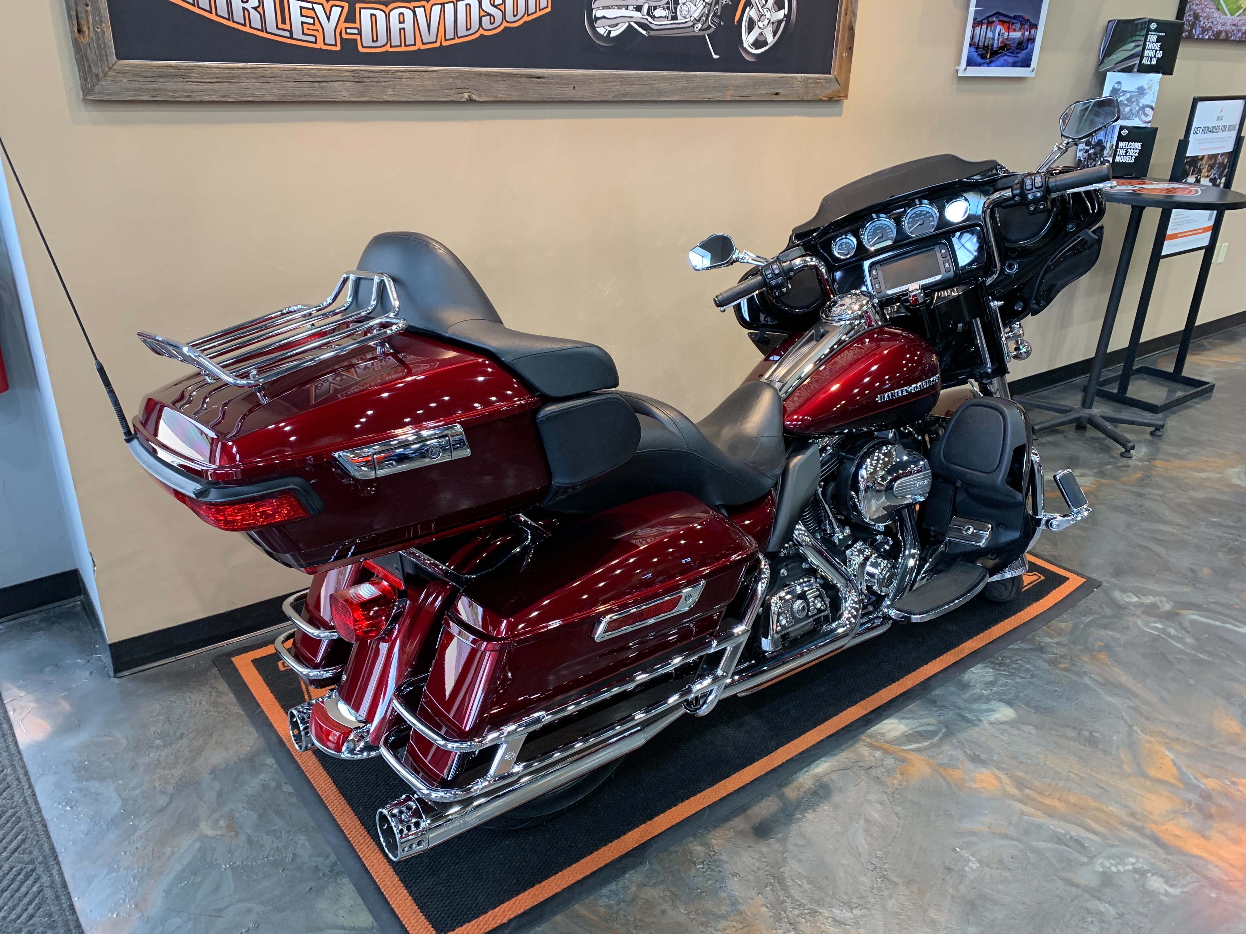 2014 Harley-Davidson Electra Glide Ultra Limited at Vandervest Harley-Davidson, Green Bay, WI 54303