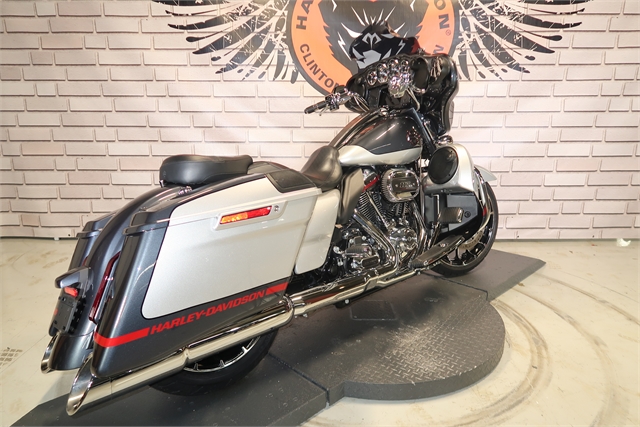 2019 Harley-Davidson Street Glide CVO Street Glide at Wolverine Harley-Davidson