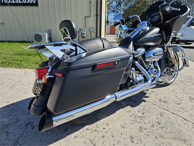 2017 Harley-Davidson Road Glide Special at Classy Chassis & Cycles