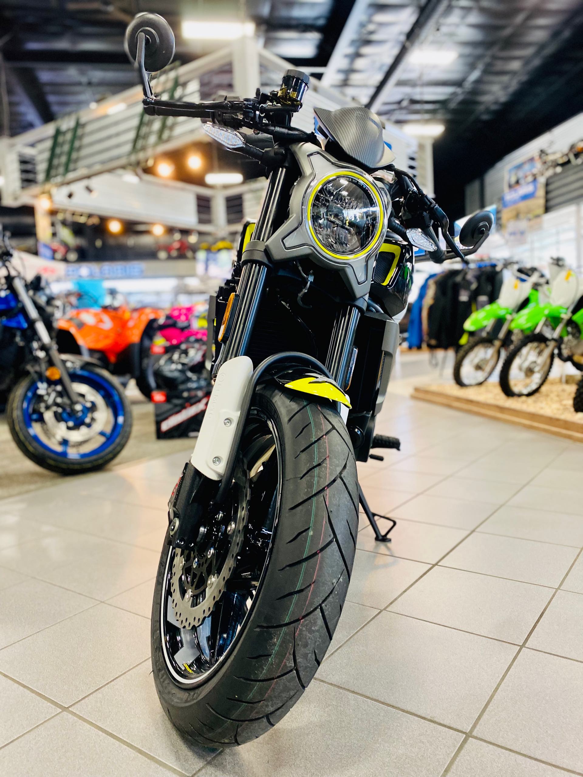 2022 CFMOTO 700 CL-X at Rod's Ride On Powersports