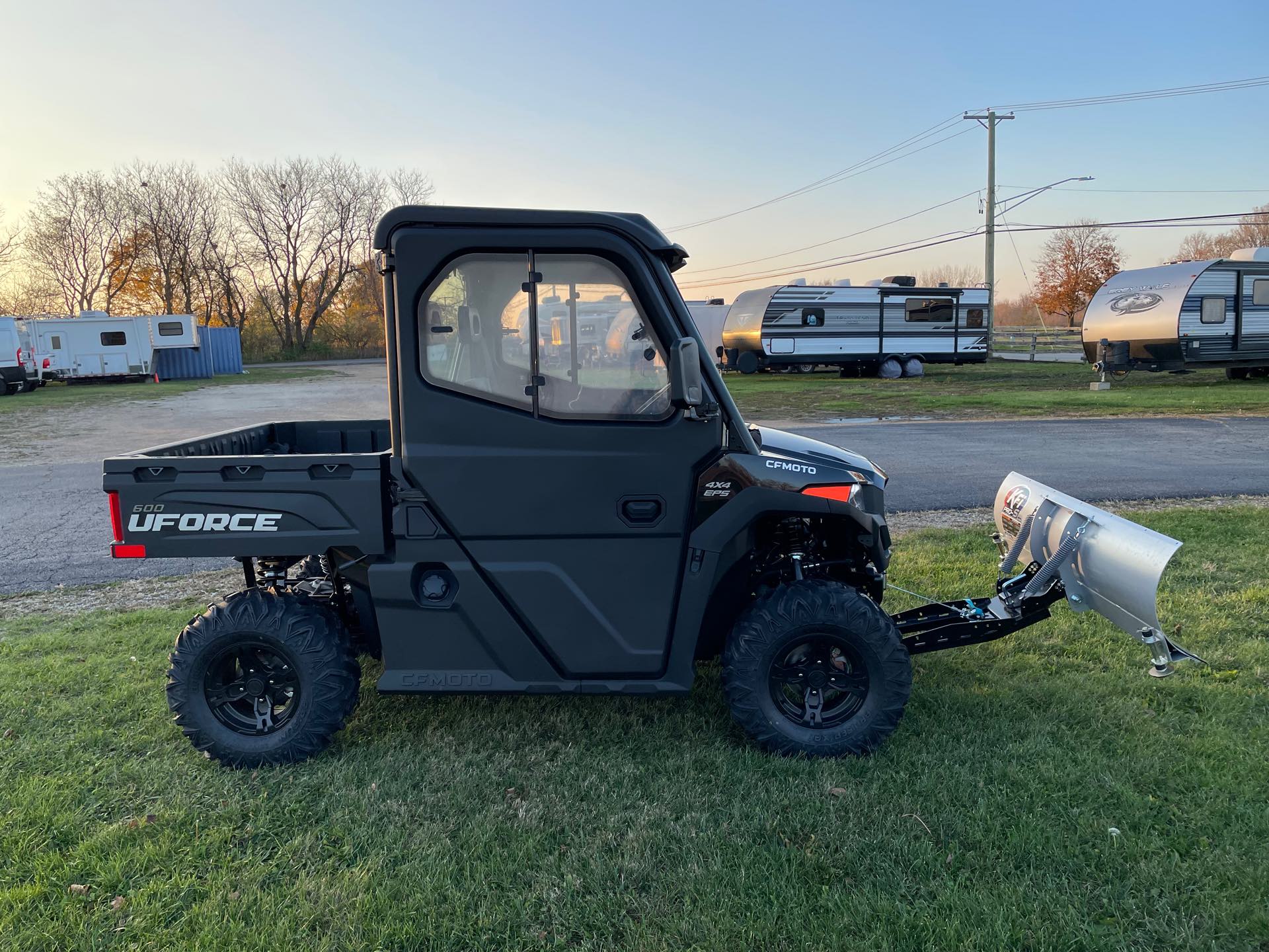 2025 CFMOTO UFORCE 600 at Randy's Cycle