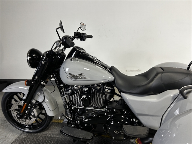 2024 Harley-Davidson Trike Freewheeler at Worth Harley-Davidson