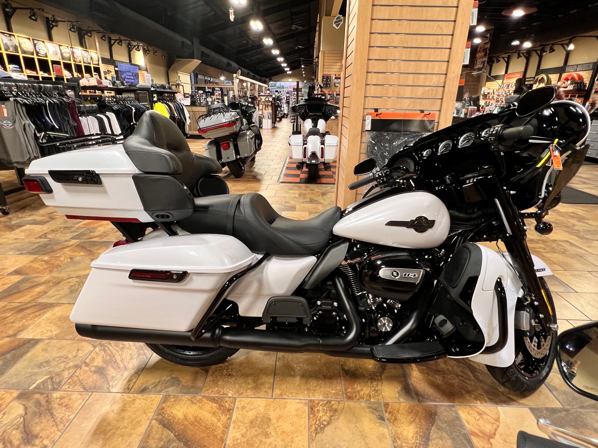 2024 Harley-Davidson Electra Glide Ultra Limited at Man O'War Harley-Davidson®