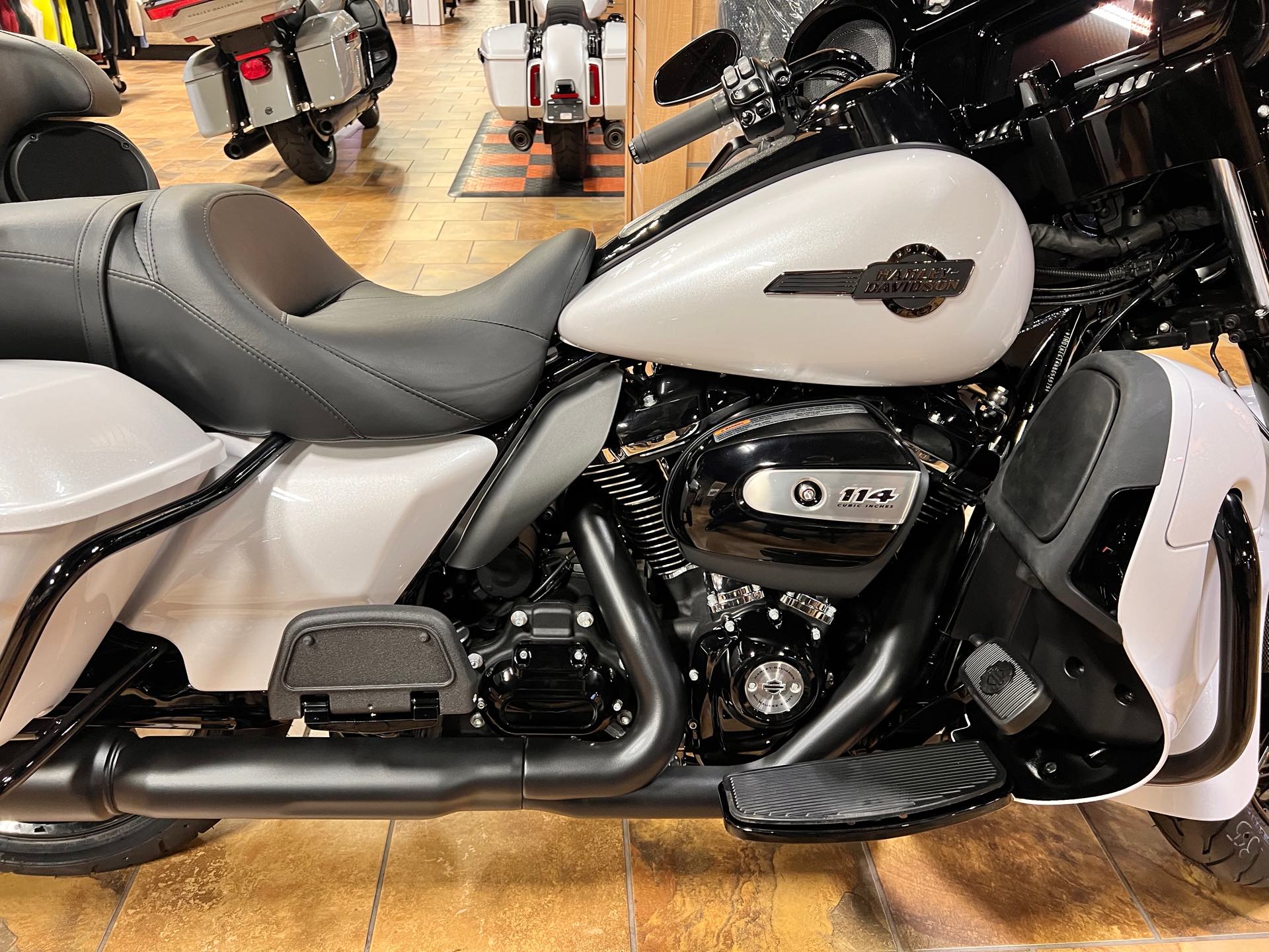 2024 Harley-Davidson Electra Glide Ultra Limited at Man O'War Harley-Davidson®