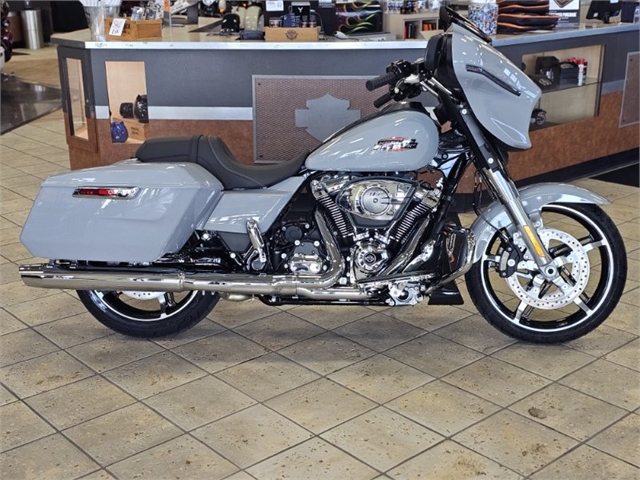 2024 Harley-Davidson Street Glide Base at Destination Harley-Davidson®, Tacoma, WA 98424