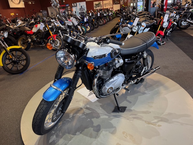 2023 Triumph Bonneville T120 Base at Martin Moto