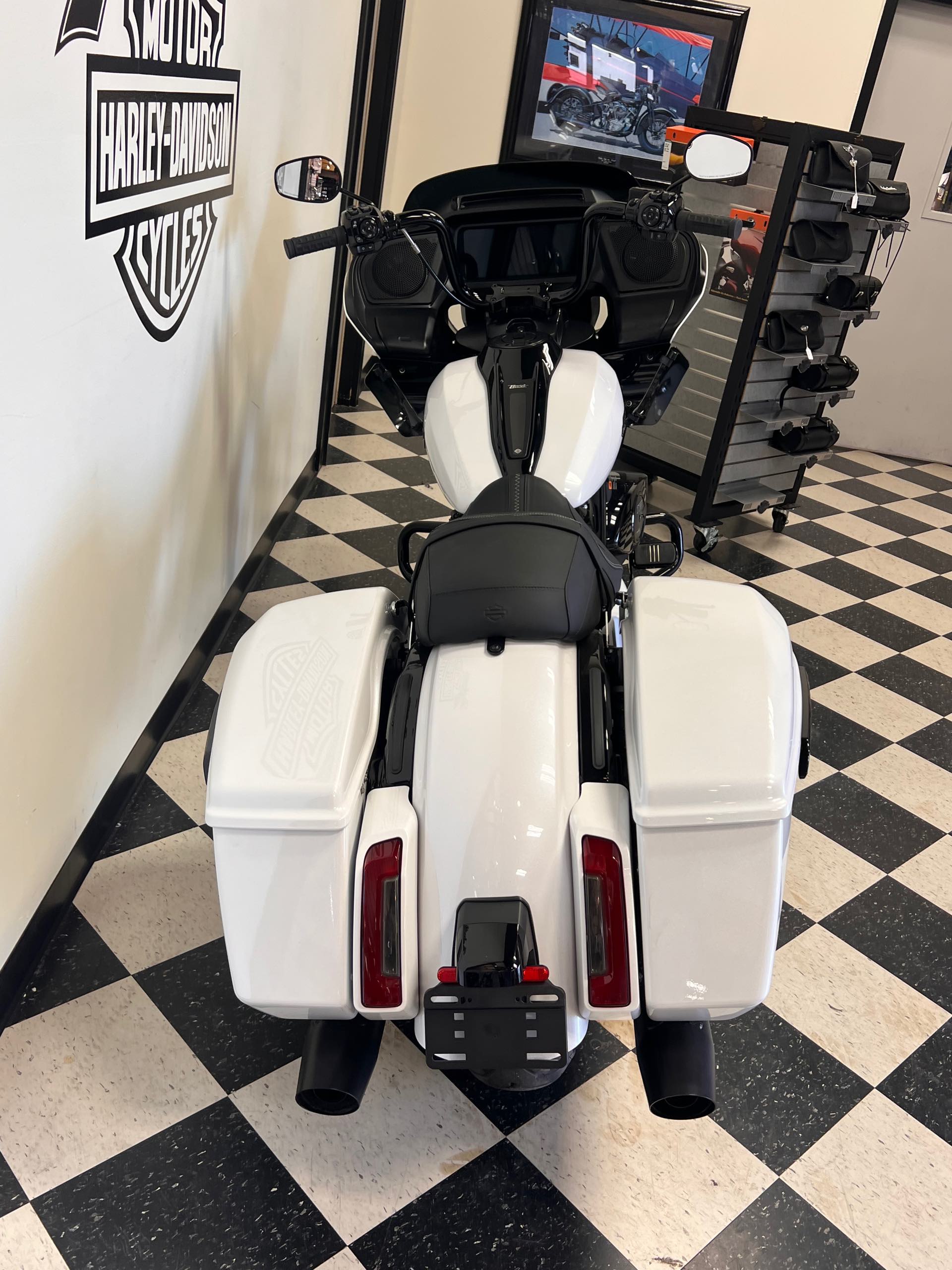 2024 Harley-Davidson Road Glide Base at Deluxe Harley Davidson