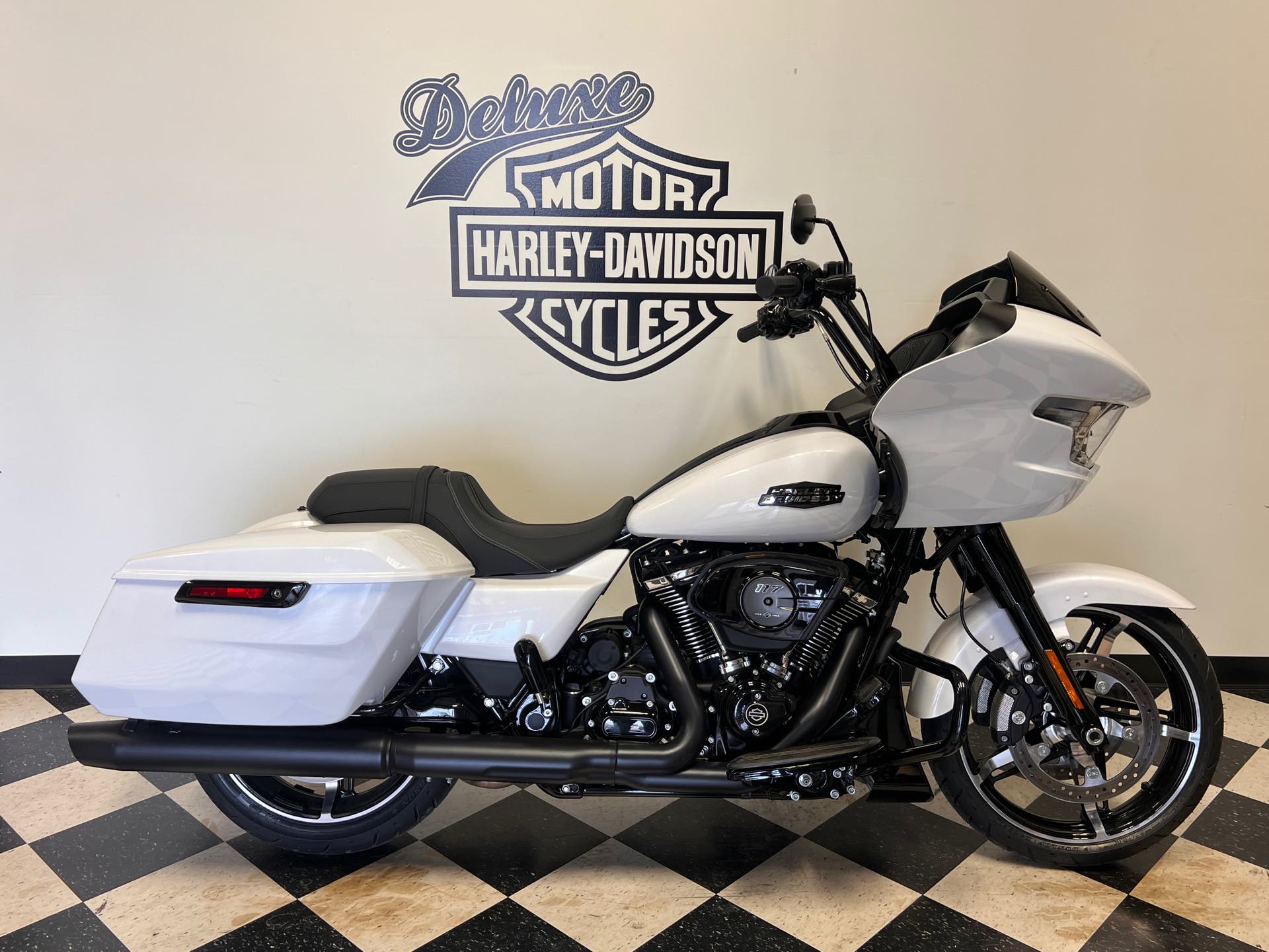 2024 Harley-Davidson Road Glide Base at Deluxe Harley Davidson