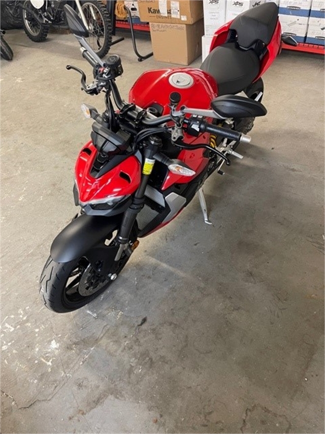 2022 Ducati Streetfighter V2 at Hebeler Sales & Service, Lockport, NY 14094