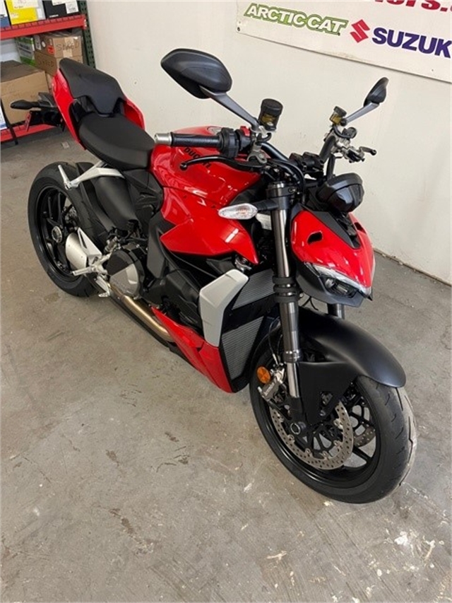 2022 Ducati Streetfighter V2 at Hebeler Sales & Service, Lockport, NY 14094