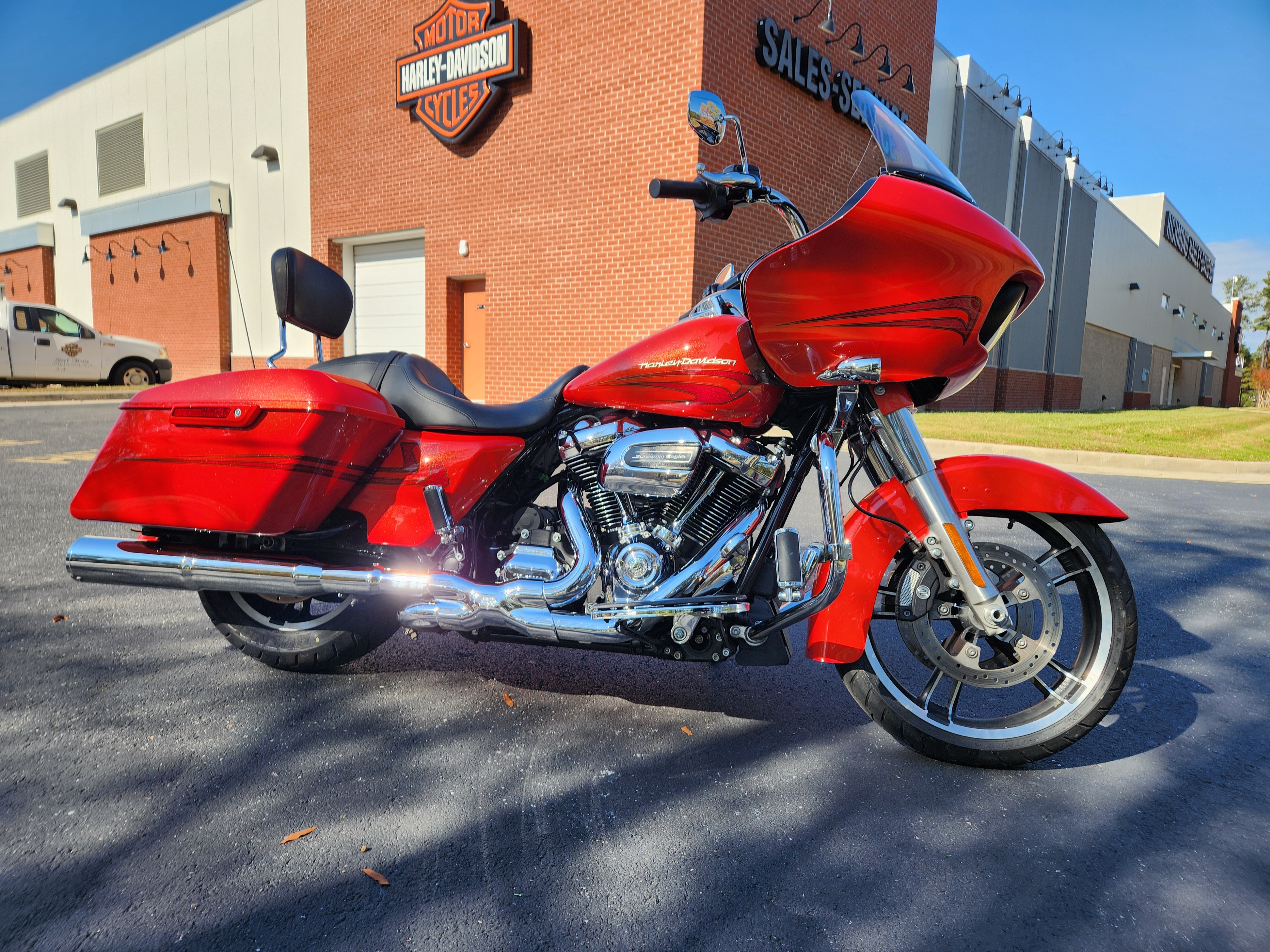 2017 Harley-Davidson Road Glide Special at Richmond Harley-Davidson