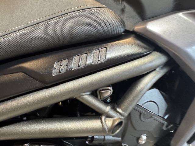 2016 Triumph Tiger 800 XRx at Martin Moto