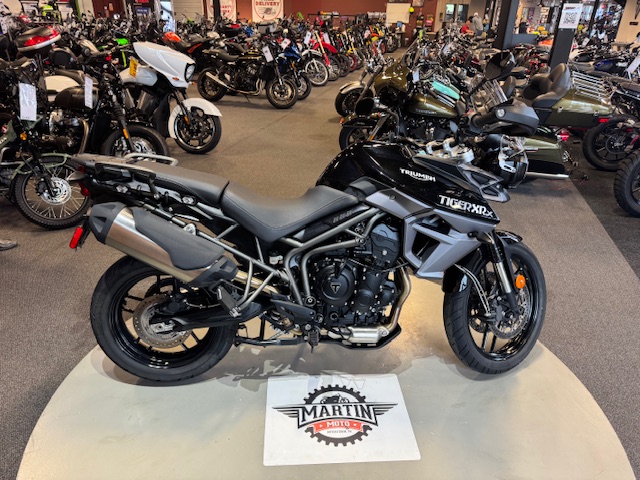2016 Triumph Tiger 800 XRx at Martin Moto
