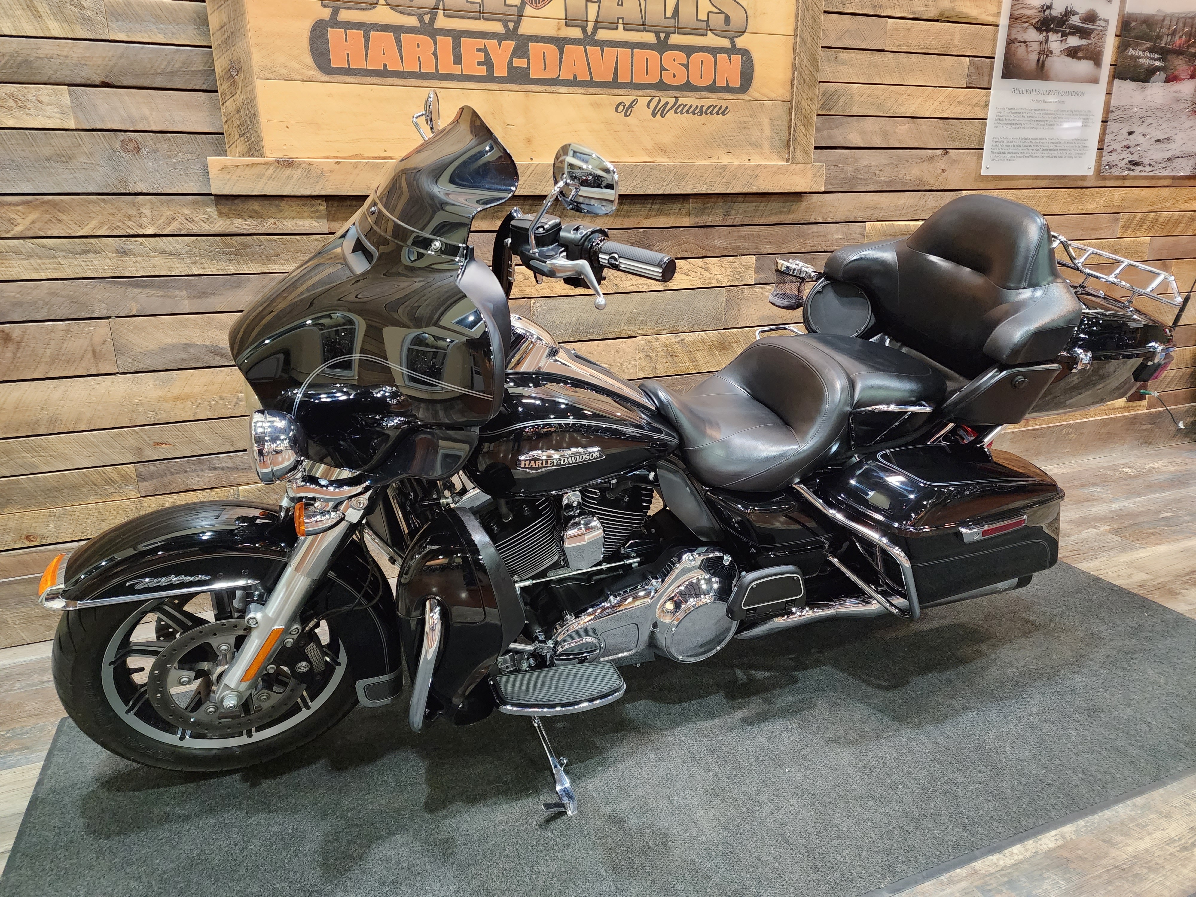 2016 Harley-Davidson Electra Glide Ultra Classic at Bull Falls Harley-Davidson