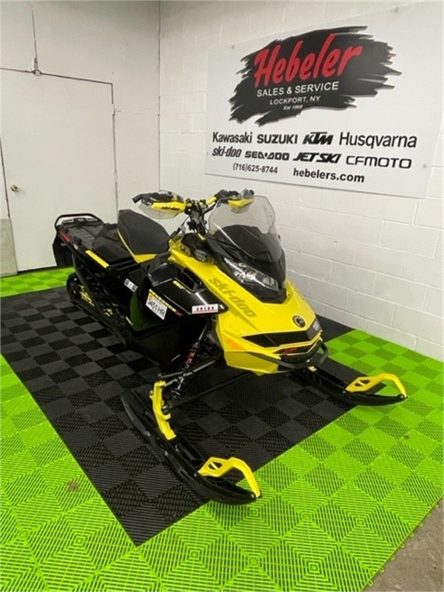 2022 Ski-Doo Renegade X Rotax 850 E-TEC Kit Ice Rip XT 15_72 Yellow at Hebeler Sales & Service, Lockport, NY 14094