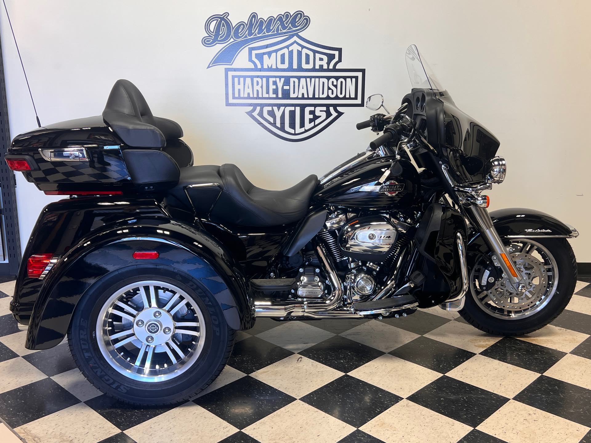 2024 Harley-Davidson Trike Tri Glide Ultra at Deluxe Harley Davidson