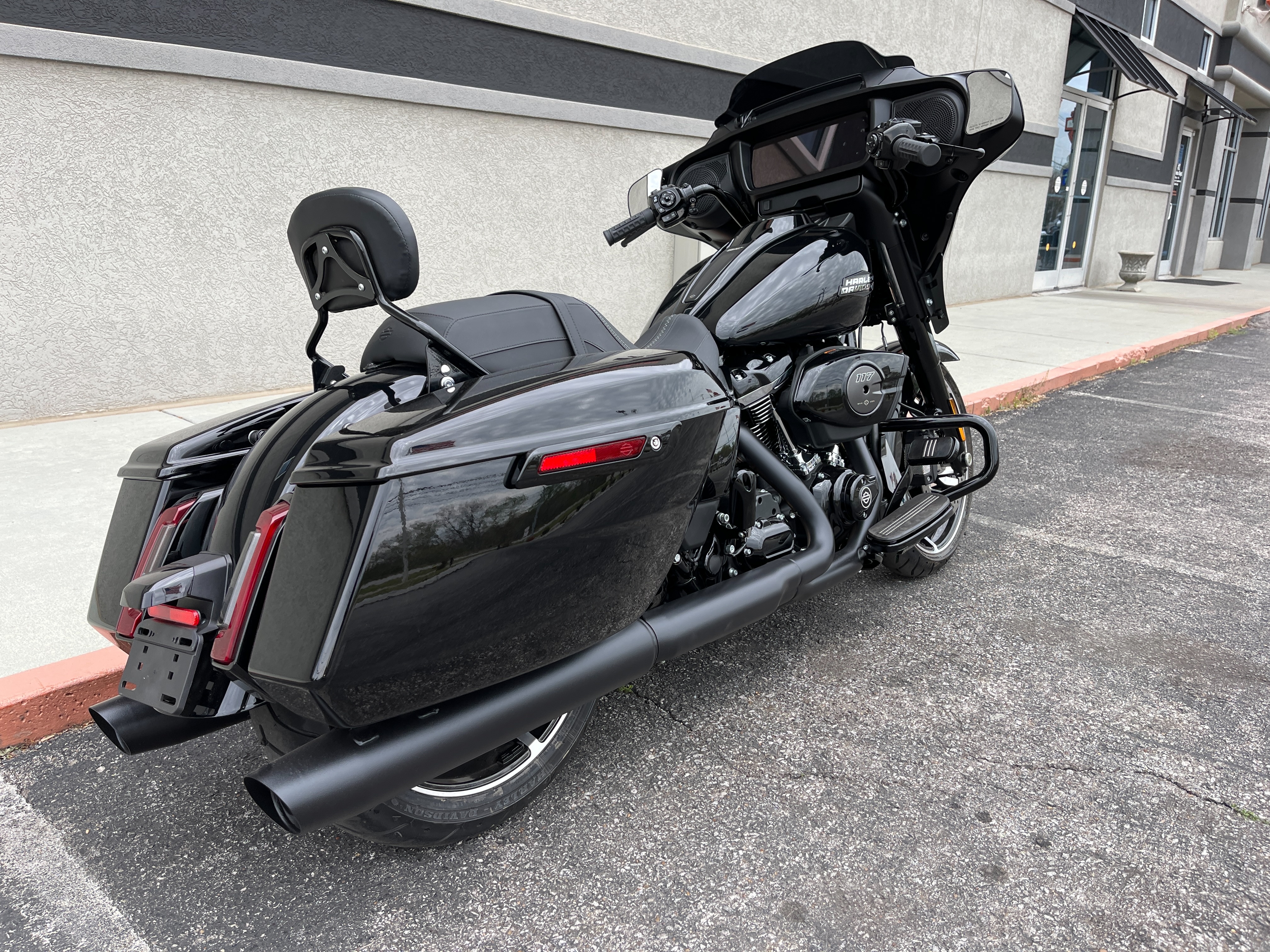 2024 Harley-Davidson Street Glide Base at Appleton Harley-Davidson