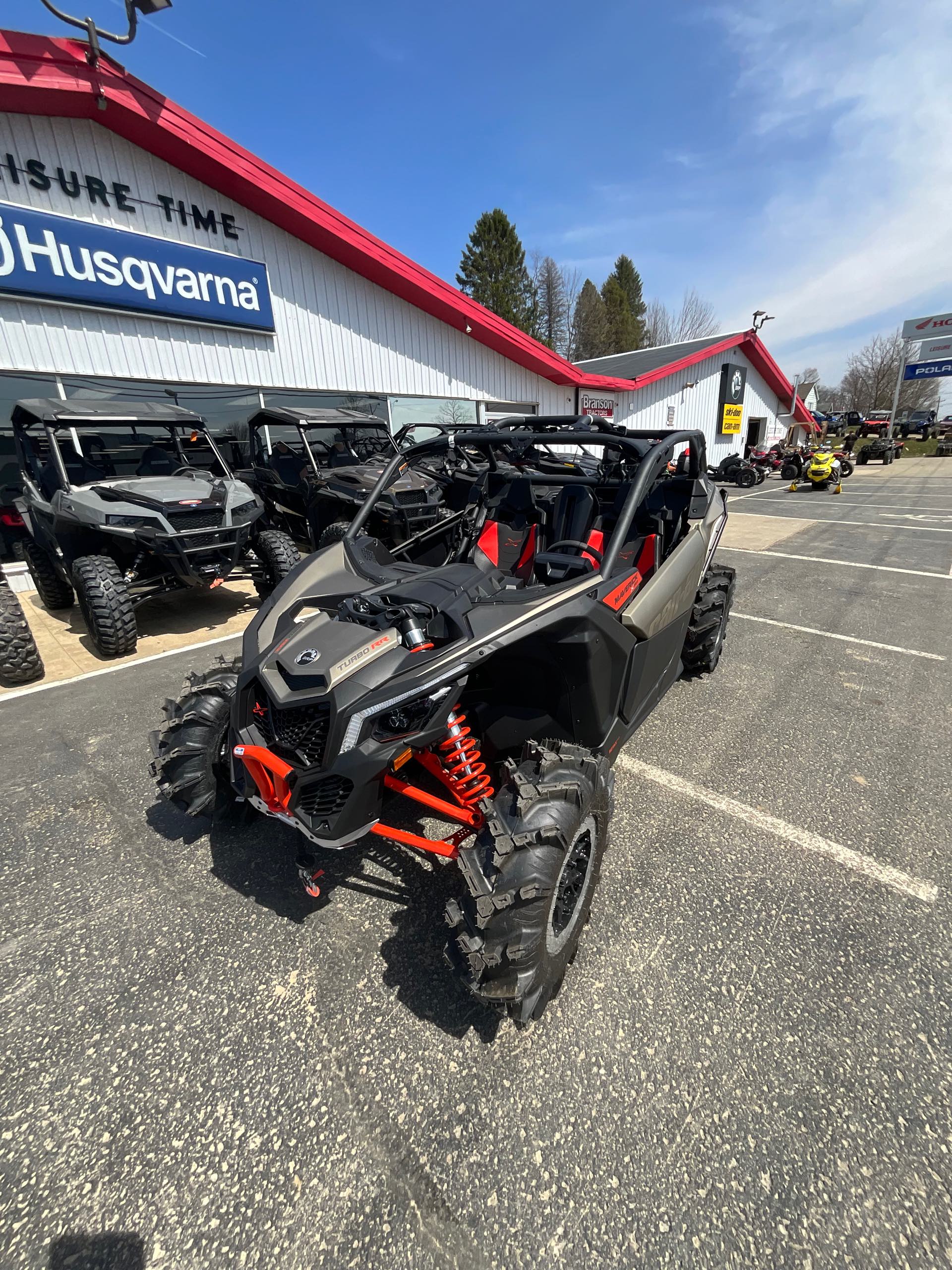 2023 Can-Am Maverick X3 X mr TURBO RR 64 at Leisure Time Powersports of Corry