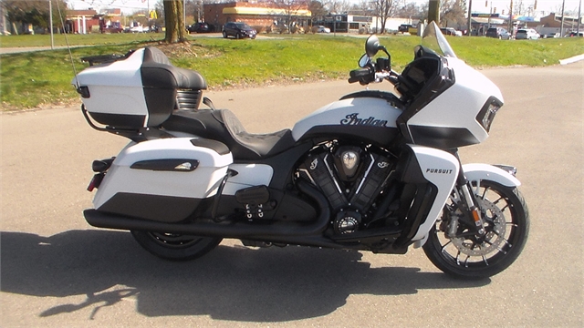 2024 Indian Motorcycle Pursuit Dark Horse with PowerBand Audio Package at Dick Scott's Freedom Powersports