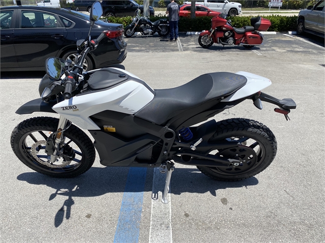 2021 Zero DSR ZF144 at Fort Lauderdale