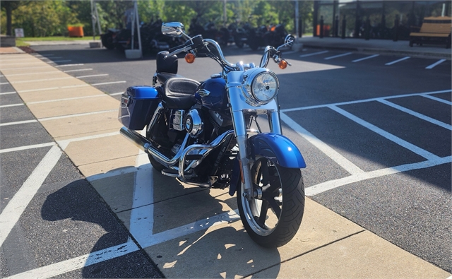 2015 Harley-Davidson Dyna Switchback at All American Harley-Davidson, Hughesville, MD 20637